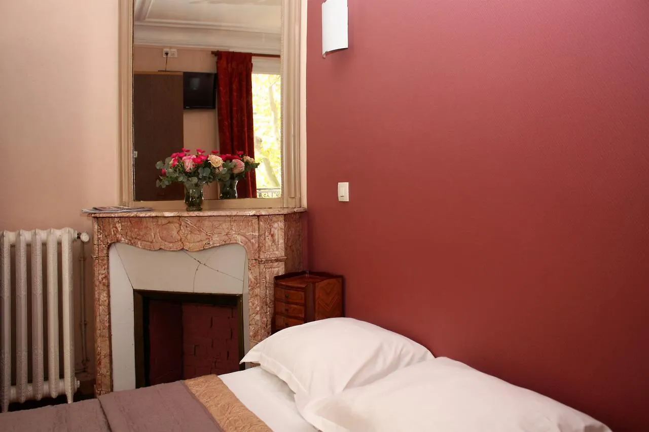 Otel Baudin